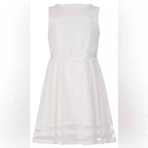 Calvin Klein Girls Illusion Mesh Bow Front Dress Whipped Crème

Juniors/teens